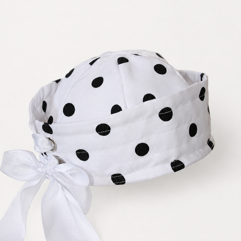 Sailor hat pois